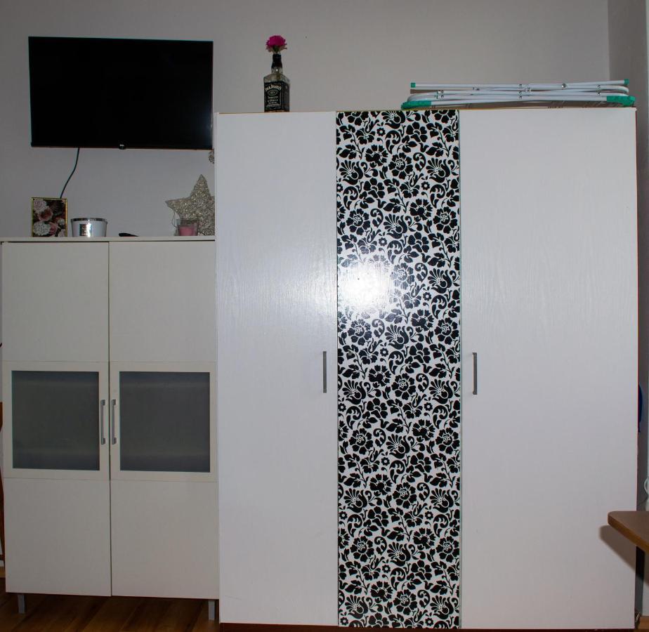 Studio Apartment Kontiki Fiume Kültér fotó
